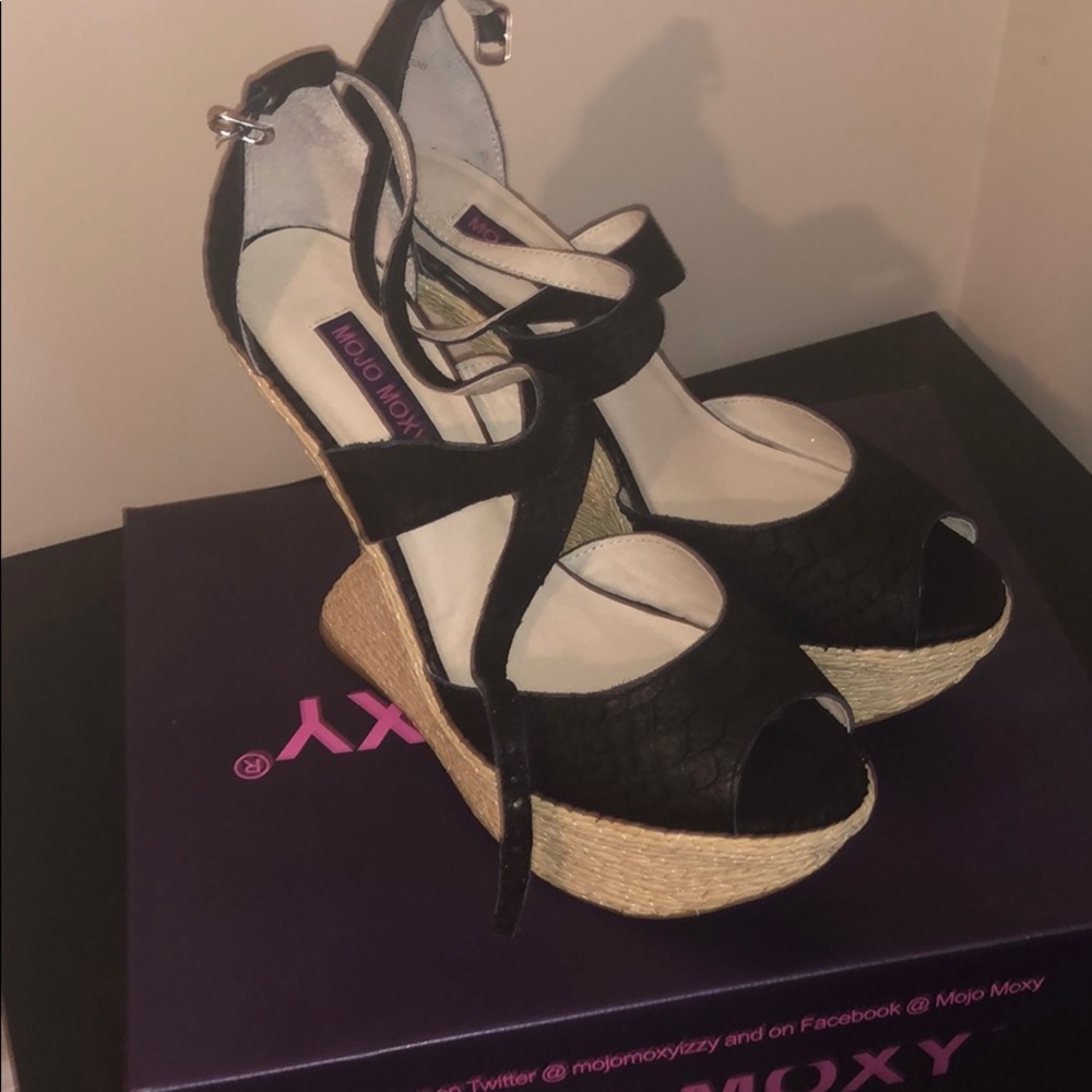 Mojo Moxy Wedge Sandals size 10 - Picture 3 of 6